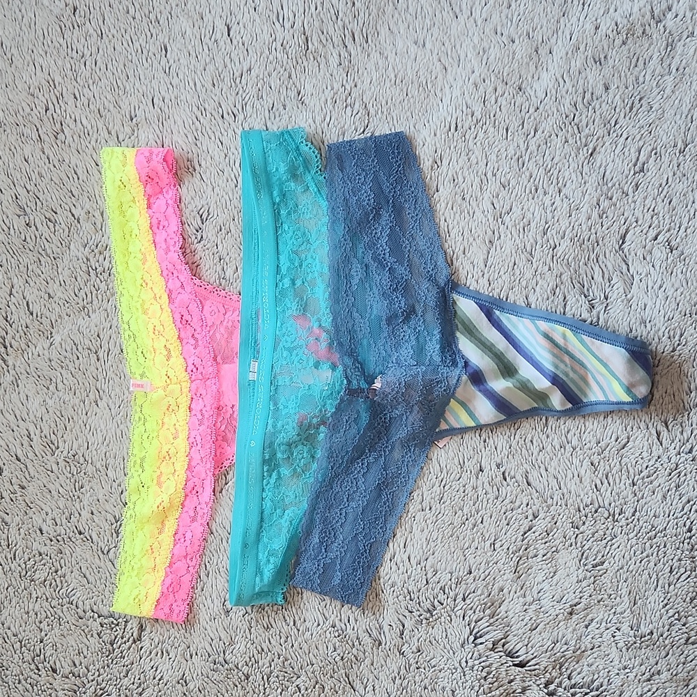NWT Victoria's Secret thong panties medium lace hot pink neon yellow